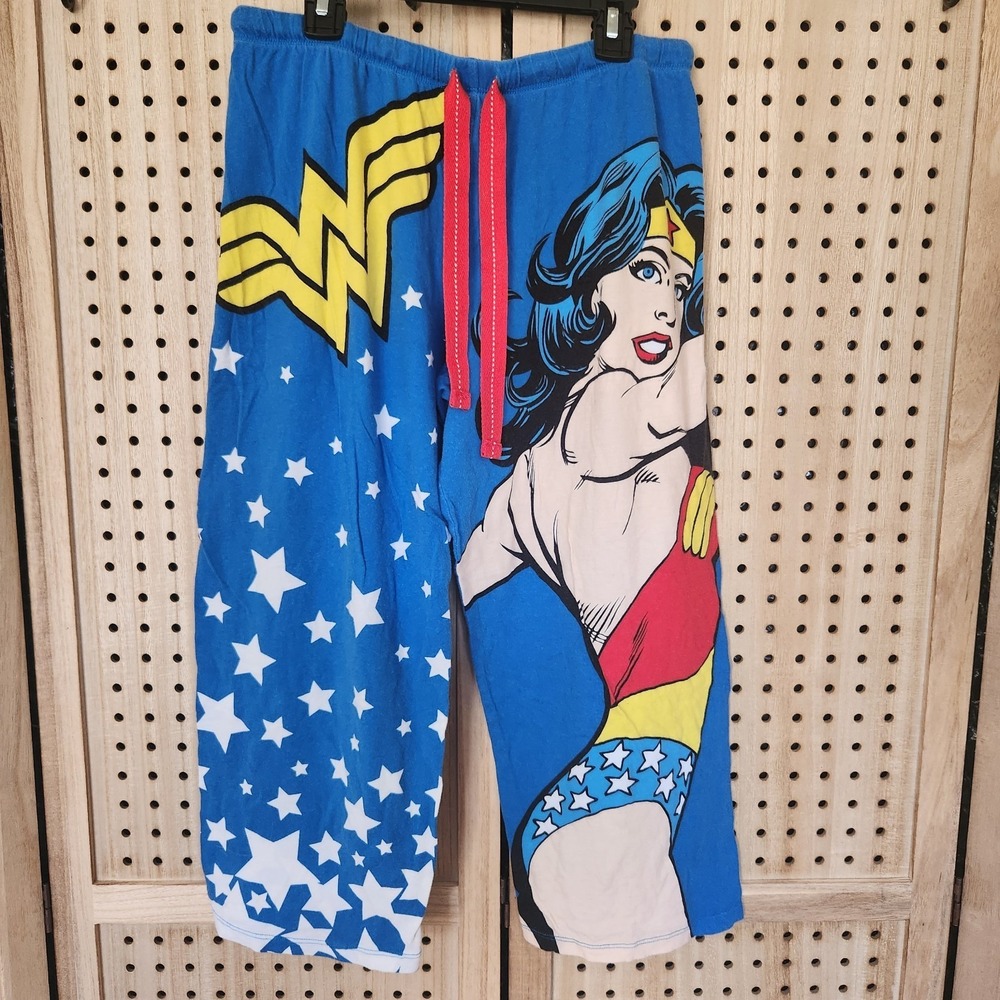 DC Comics Wonder Woman Ladies Drawstring Lounging Capris‎ Small Comfy